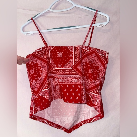 No Boundaries Red Bandana Print Camisole - Picture 5 of 7